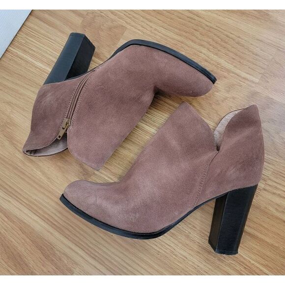 Seychelles Sueded Ankle Booties 8 - Picture 4 of 8